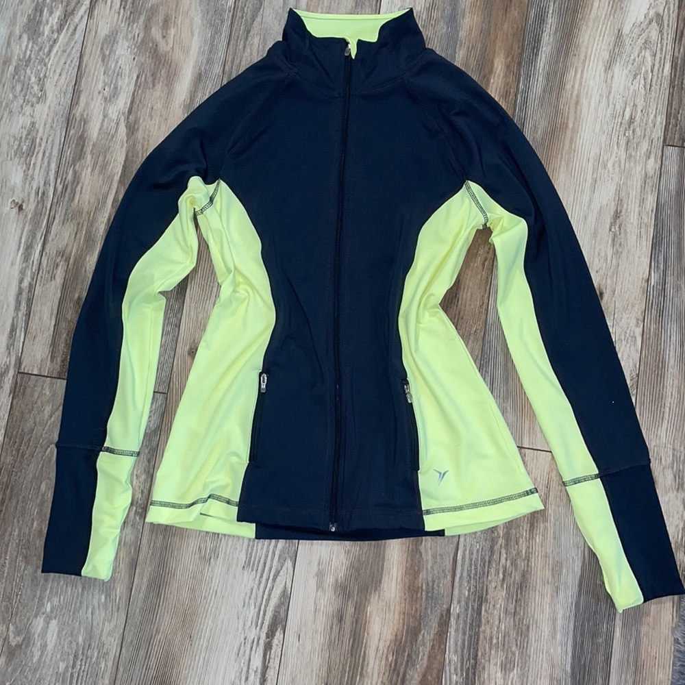 Athletic compressive jacket - Picture 2 of 4